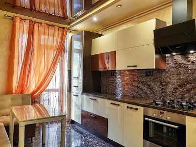квартира за адресою Дем'янська, 26