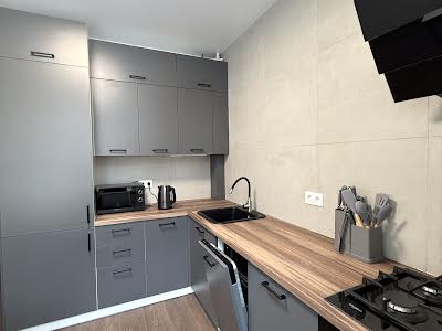 квартира за адресою Білоруська вул., 7