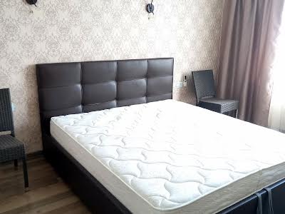 квартира за адресою Сергія Данченка вул., 34