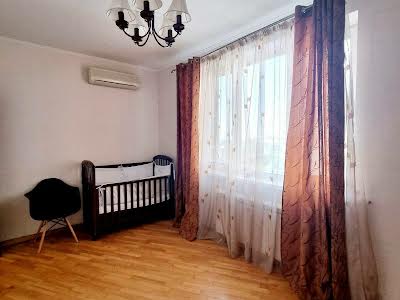 квартира по адресу Степана Руданского ул., 4-6