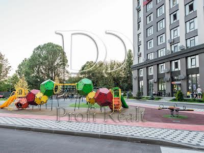 квартира по адресу Любомира Гузара просп. (Космонавта Комарова), 15