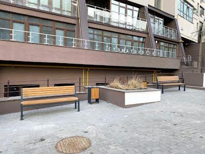 коммерческая по адресу Глубочицкая ул., 13