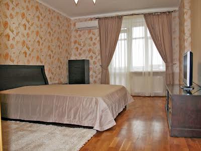 квартира по адресу Львовская ул., 22