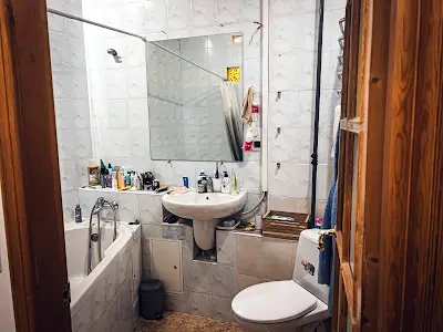 квартира за адресою вулиця Братська, 5