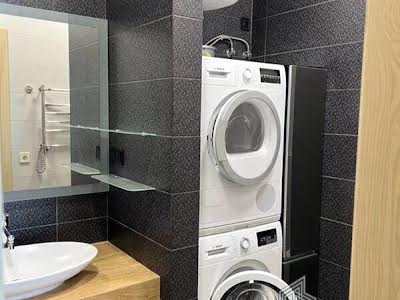 квартира за адресою Зарічна вул., 1-В