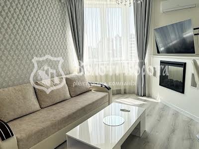 квартира за адресою с. Софіївська борщагівка, Боголюбова вул., 34