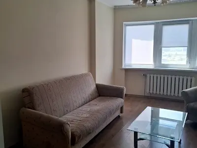 квартира за адресою Верховної Ради бульв., 14-Б
