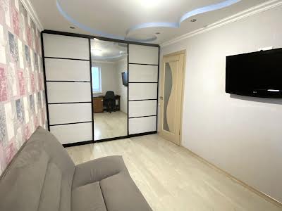 квартира по адресу Кропивницкого ул., 8