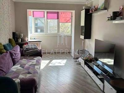 квартира за адресою Празька вул., 32