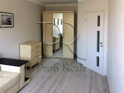 квартира за адресою Райдужна вул., 96