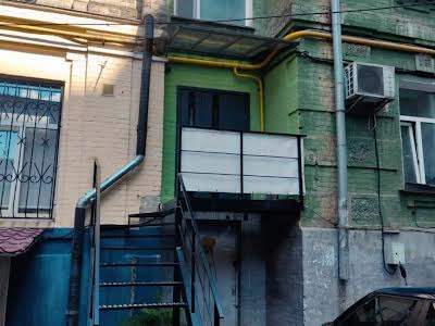 комерційна за адресою Олеся Гончара вул., 74-Б