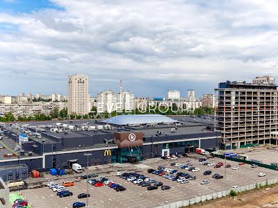 квартира по адресу Олександра Олеся ул., 17