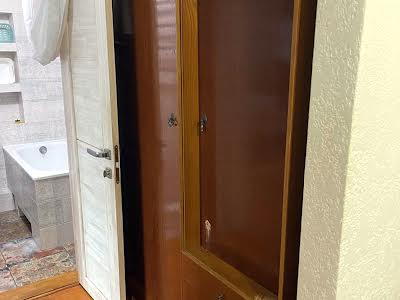 квартира по адресу Ревуцкого ул., 24/4