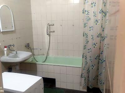квартира за адресою Костопалівська вул. (Саврасова), 20