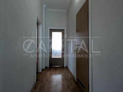 квартира по адресу вул. Дмитрівська, 13