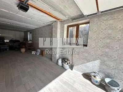 дом по адресу 206-та Садова ул., 10