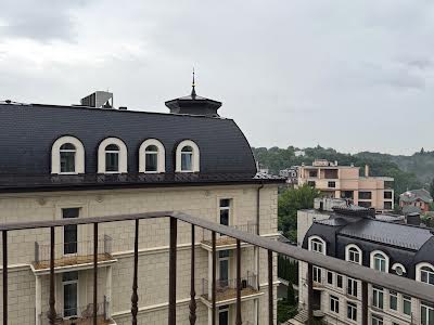 квартира за адресою Новоселицька вул., 10
