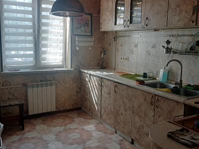 кімната за адресою Оноре де Бальзака вул., 16-А