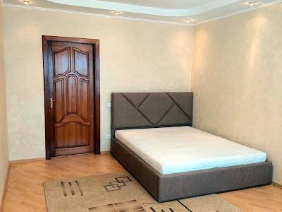 квартира за адресою Федора Ернста вул., 12
