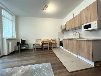 квартира за адресою Олени Пчілки вул., 7
