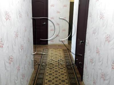 квартира за адресою Бориса Гмирі вул., 14В