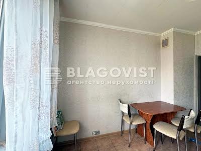 квартира за адресою Вигурівський бульв., 5