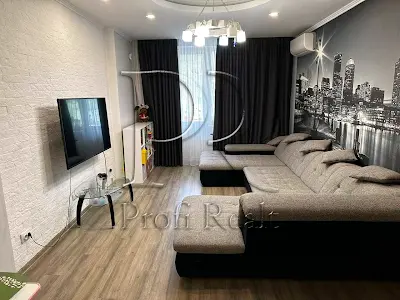 квартира за адресою смт. Коцюбинське, Пономарьова вул., 26 к4
