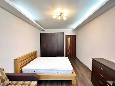 квартира за адресою Драгоманова вул., 40-Е