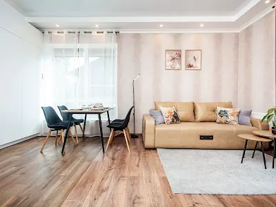 квартира за адресою Підлісна вул., 21