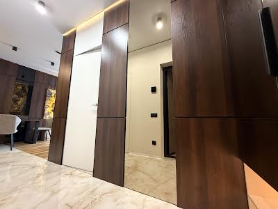 квартира по адресу Салютная ул., 2к18