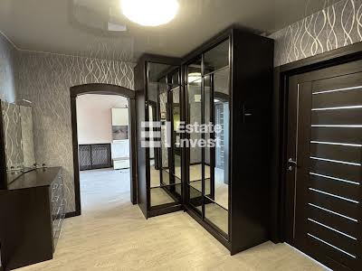 квартира за адресою Саперна вул., 16