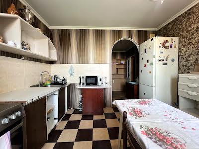 квартира за адресою Миколи Закревського вул., 11
