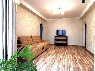 квартира за адресою Науки просп., 10