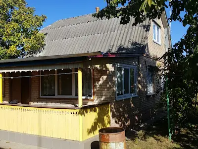 будинок за адресою Шкільна, 24