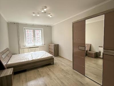 квартира по адресу Урловская ул., 32