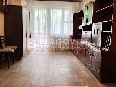 квартира по адресу Симиренко ул., 5