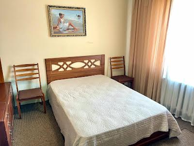 квартира за адресою Героїв Дніпра вул., 34-А