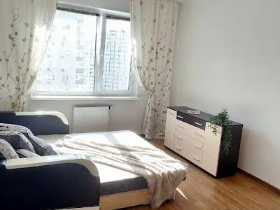 квартира за адресою Бориса Гмирі вул., 12-Б