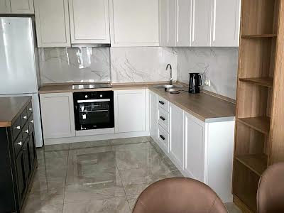 квартира за адресою Федора Ернста вул., 6