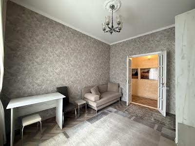 квартира за адресою Жилянська вул., 55