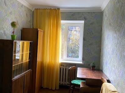 квартира за адресою Ольжича вул., 4