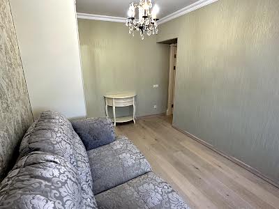 квартира за адресою Загорівська вул. (Багговутівська), 8/10
