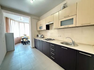 квартира по адресу Боголюбова ул., 30