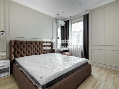 квартира за адресою Професорська вул., 34