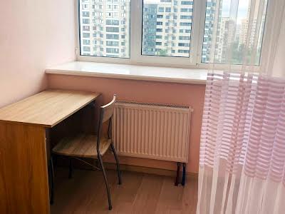 квартира по адресу Патриарха Мстислава Скрипника ул., 48а