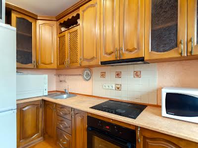 квартира по адресу Миколы Бажана просп., 12