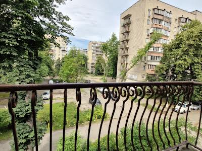 квартира за адресою Анатолія Базилевича пров. (Червонозаводський), 7/5