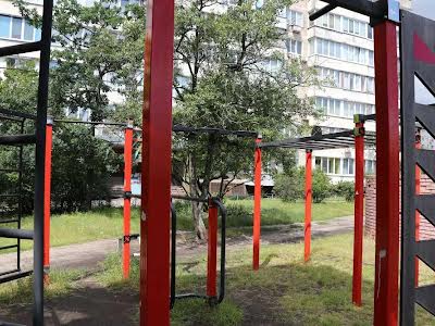 квартира за адресою Зої Гайдай вул., 6-А
