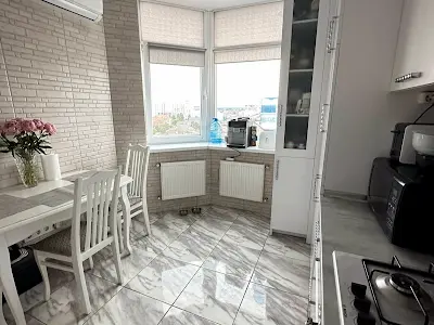 квартира за адресою с. Петропавлівська борщагівка, Львівська вул., 17