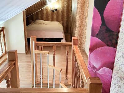 квартира за адресою Київ, Регенераторна вул., 4